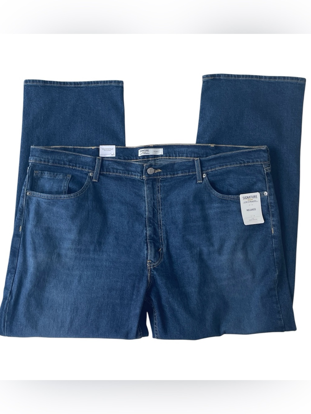 Signature Levi Strauss Men's Denim Jeans 46x30 Dark Wash Relaxed 5 Pocket NWT